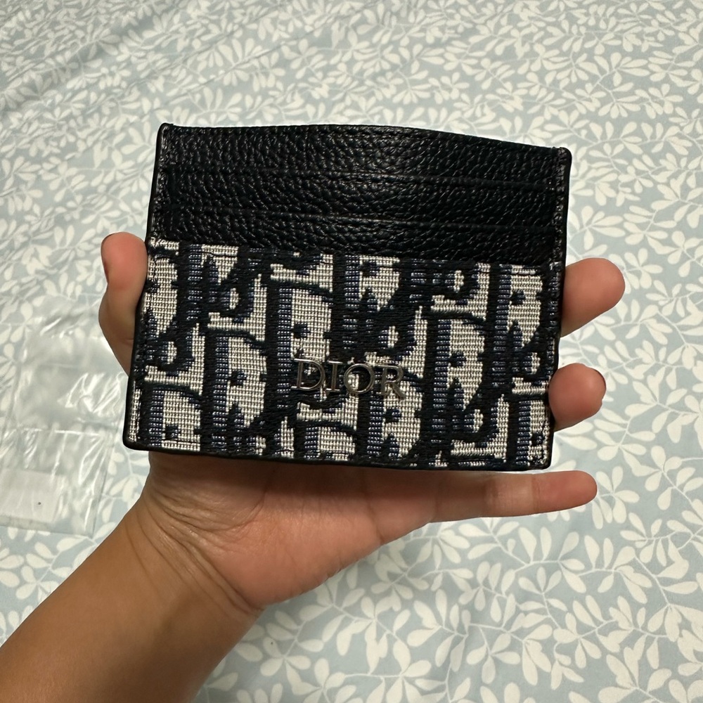 Brand New Black and White Monogram Card Holder - Picture 4 of 4